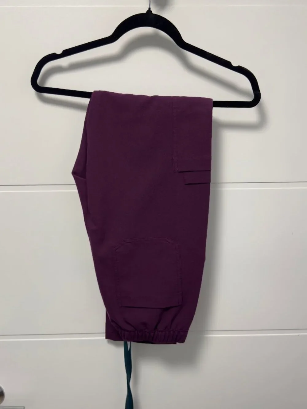 Plum Figs Scrub Set (Top + Pants)
